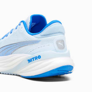 Tenis de correr Magnify NITRO 2 para mujer, Icy Blue-Ultra Blue, extralarge